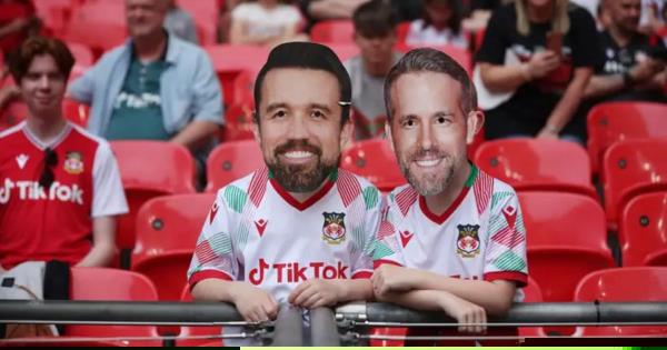Welcome To Wrexham on Fx/Hulu with Ryan Reynolds and Rob McElhenney