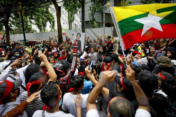 缅甸军政府对政党实行严格的选举规定